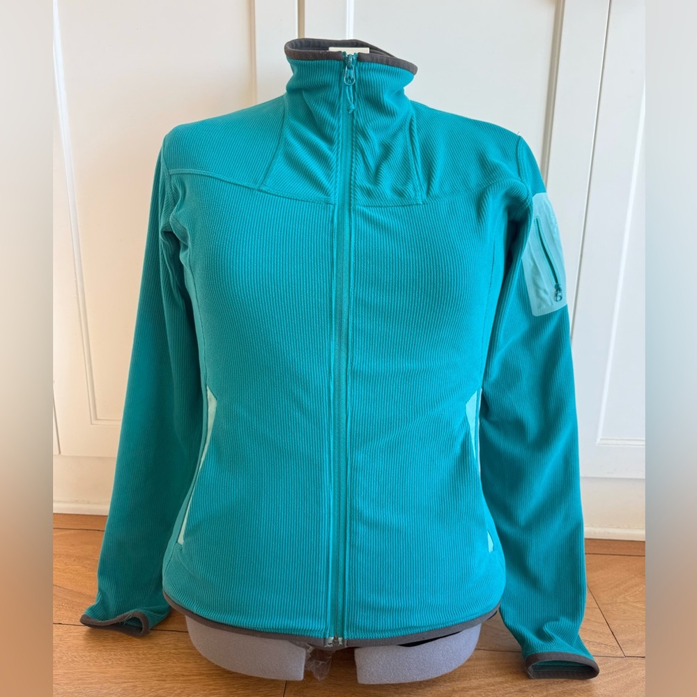 Vintage Arc’Teryx Women’s Fleece Polartec Zip Up Lightweight Jacket Teal Green M